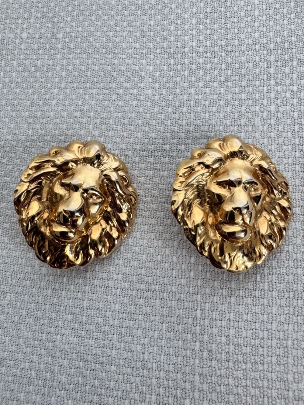 Vintage Lion Head Clip-on Earrings